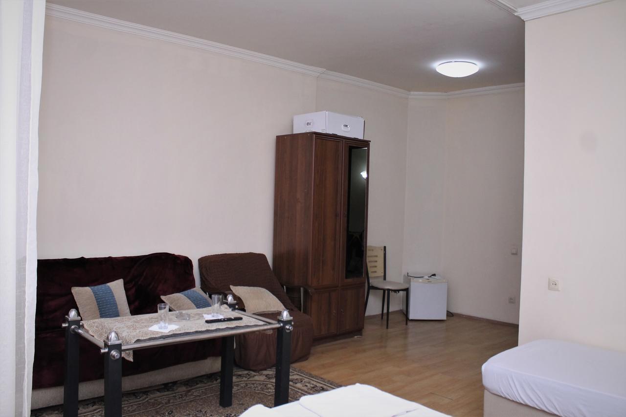 باتومي Hotel Hayat المظهر الخارجي الصورة