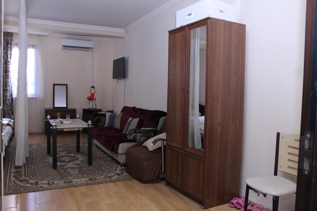باتومي Hotel Hayat المظهر الخارجي الصورة